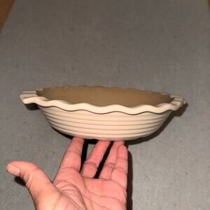 Pampered Chef Stone-wear
 
9 inch pie plate